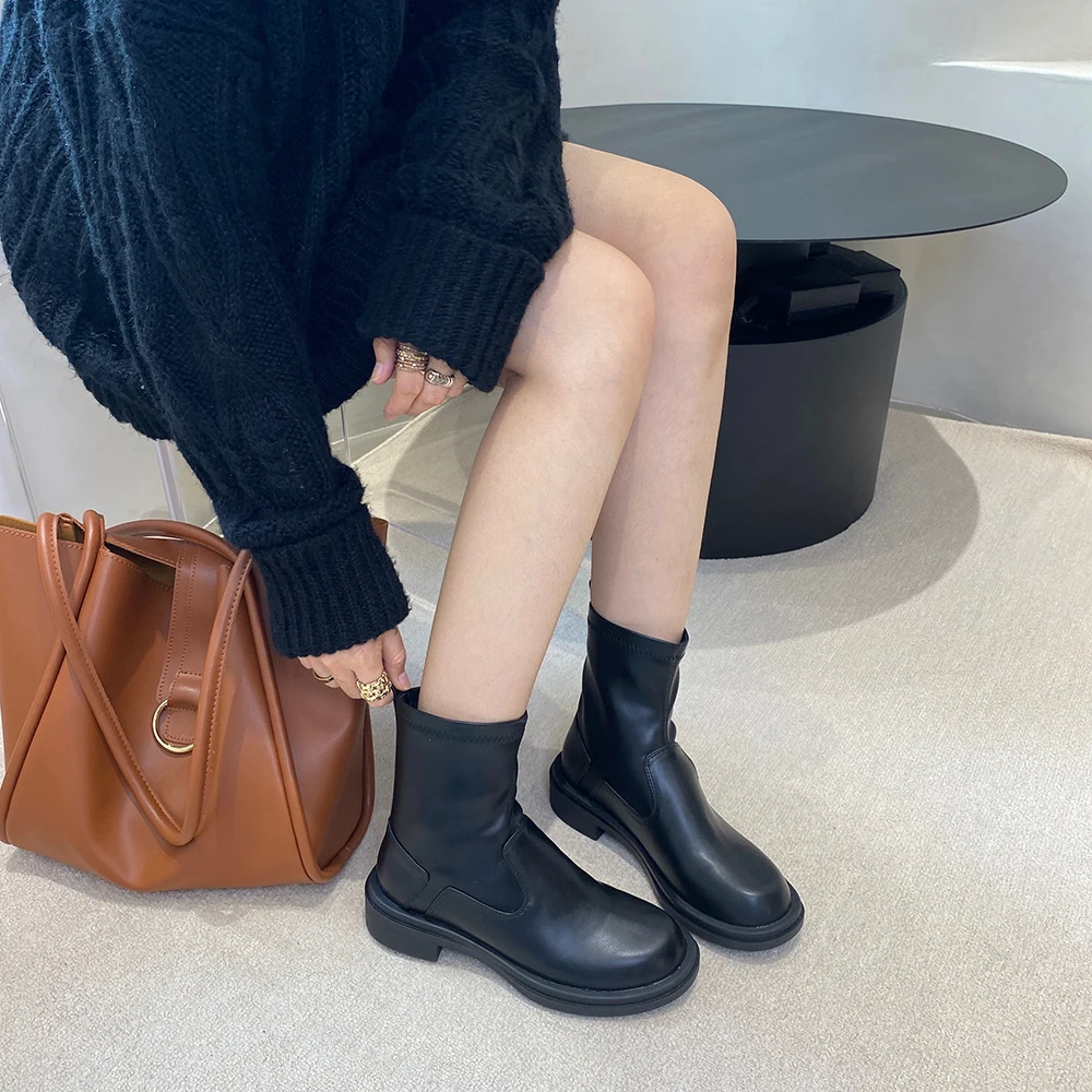 עגול הבוהן נשים מגפי קרסול נעלי גרב שחור חום אפור קצר Botas שטוח עקבים נמוכים למתוח את הנעליים צ ' לסי בוטה אישה גודל 35-40 - 3