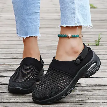 2023 הקיץ אמא נעליים כושר נעלי ריצה לנשימה רשת סנדלים כרית אוויר נעליים לעונה הספר תלמיד נעלי נשים