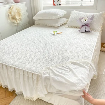 לעבות החצאית למיטה בגודל קווין, מזרן מגן покрывало מוצק צבע כיסוי המיטה סגנון תחרה הביתה כיסוי מיטה(הציפית צריך להזמין)